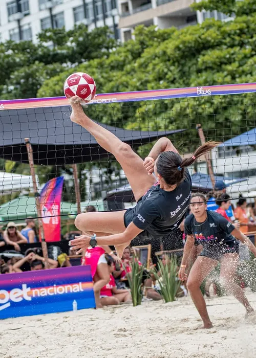 Objetivo do evento é incentivar a prática esportiva entre meninas e mulheres