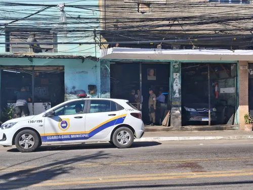 As investigações continuam para localizar os demais integrantes do grupo