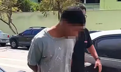 A captura foi realizada por policiais da Delegacia de Homicídios de Niterói e São Gonçalo (DHNSG), após trabalho de inteligência e monitoramento