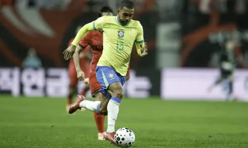 O jogador de 23 anos fez sua estreia com a camisa da Seleção principal sob o comando de Carlo Ancelotti