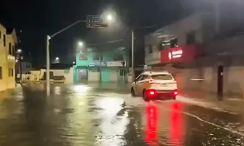Defesa Civil fez alerta sobre risco de alagamentos