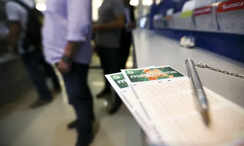 Números sorteados foram: 17 - 33 - 37 - 41 - 46 - 49