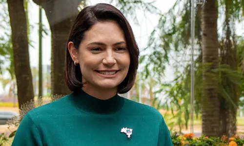 Título à ex-primeira dama foi proposto pela vereadora Fernanda Louback