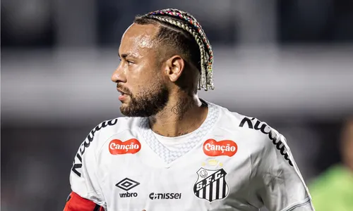 Neymar volta de lesão após ficar mais 40 dias afastado