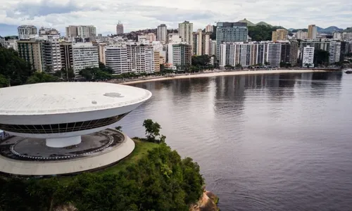 O  ponto facultativo é a partir das 12h para os órgãos da administração pública municipal