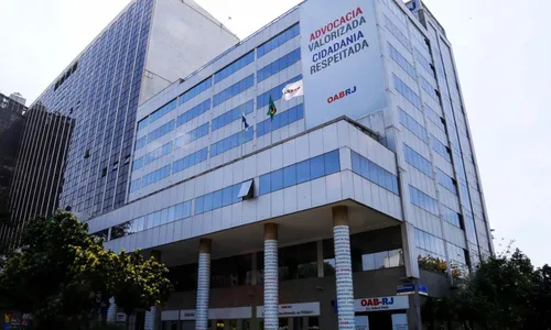 O curso será ministrado de forma online, com duração de 1 ano