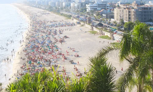Iniciativa reúne centenas de servidores municipais e tem como objetivo garantir lazer, segurança e organização durante a alta estação.