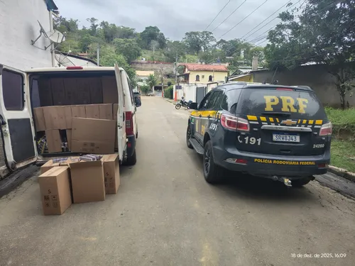 As notas indicavam entrega em Belém, no Pará, enquanto o condutor afirmou que seguia para Juiz de Fora, em Minas Gerais