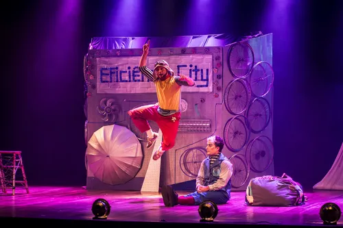 Imagem ilustrativa da imagem Peça infantil em Niterói aborda ritmo acelerado da vida moderna