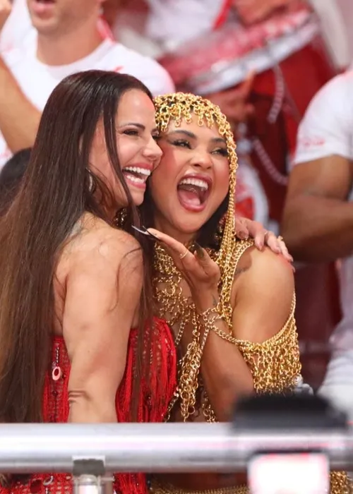 Mileide revelou ser fã de Viviane Araújo