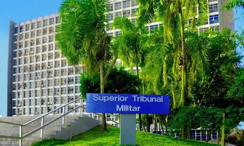 Durante o processo, a vítima relatou que se sentiu ameaçada e constrangida
