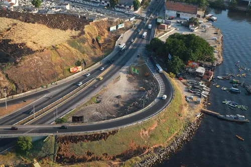 A orientação para os condutores é reduzir a velocidade ao se aproximar da sinalização