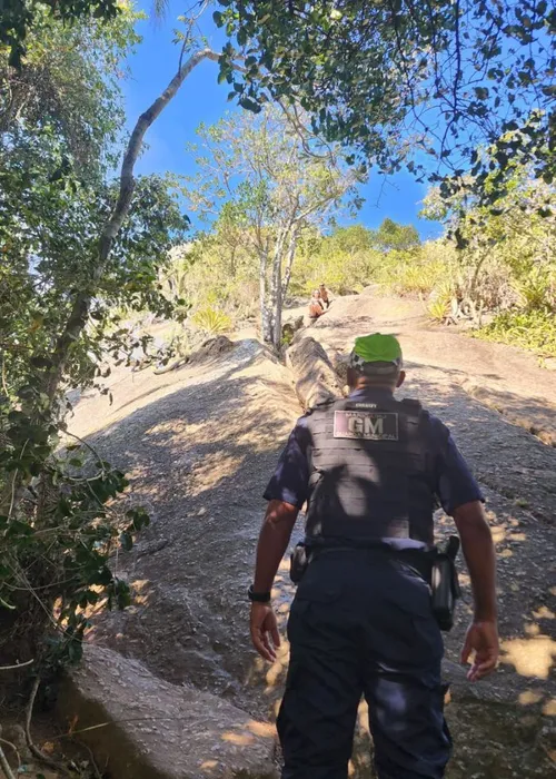 Local foi evacuado para evitar acidentes