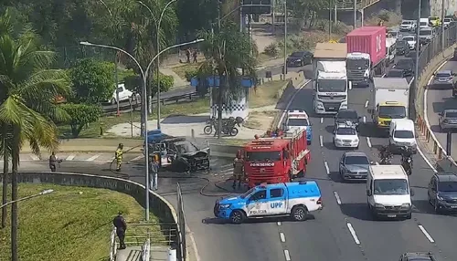 Segundo sistema da Prefeitura, O Centro de Operações Rio (COR), há trânsito lento na região