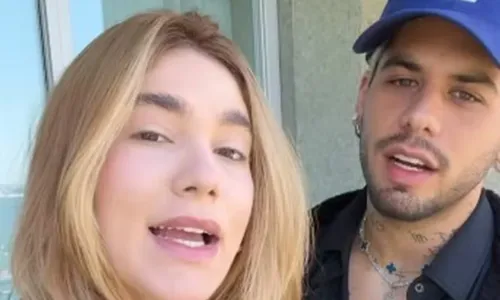 Cantor e influenciadora esclarecem os motivos do fim do casamento e pedem respeito aos fãs.