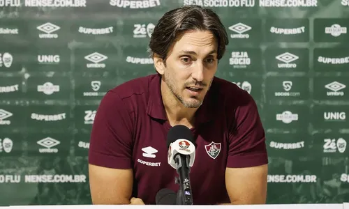 Luis Zubeldía não curtiu a atuação da arbitragem na partida contra o Mirassol