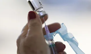 Imagem ilustrativa da imagem Vacina bivalente: doses aplicadas no Brasil superam 9 milhões