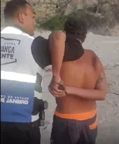 Imagem ilustrativa da imagem Passeio de barco termina com tiros e preso em Niterói; vídeo
