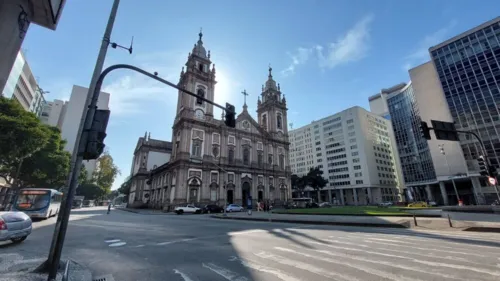 Igreja da Candelária realizou vigília para lembrar a chacina