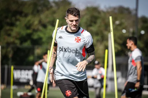 O argentino Pablo Vegetti é uma das armas da equipe na frente