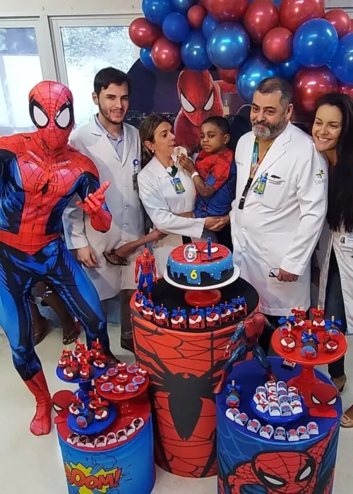 Na alta, Pedro Gabriel ganhou uma festa de aniversário de 6 anos