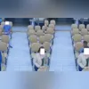 Imagem ilustrativa da imagem Nem igreja escapa: homem furta celular durante oração; vídeo