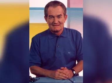 Ícone da TV Globo, onde trabalhou por mais de 50 anos, ele foi responsável pela criação do programa Globo Esporte em 1978.
