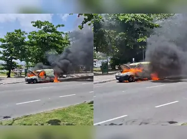 Os dois carros ficaram bastante avariados