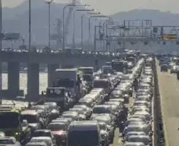 Imagem ilustrativa da imagem Acidentes na Ponte param o trânsito, sentido Niterói