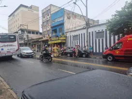 Imagem ilustrativa da imagem Batida entre veículos dá susto em pedestres em São Gonçalo