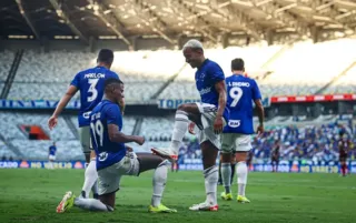 Imagem ilustrativa da imagem Cruzeiro supera Patrocinense com facilidade no Mineiro