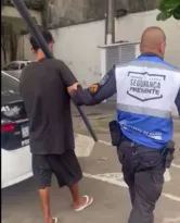 Imagem ilustrativa da imagem Homem é preso por furto e leva barra de ferro para a DP em Niterói