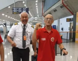 Imagem ilustrativa da imagem Mestre Ciça tem encontro inusitado em aeroporto no Rio