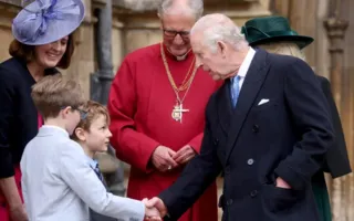 Imagem ilustrativa da imagem Nova aparição: Rei Charles III participa de cerimônia de Páscoa