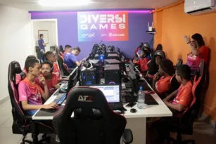 Imagem ilustrativa da imagem Novo polo gamer de educação atrai jovens de comunidades em Niterói