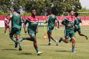 Imagem ilustrativa da imagem Pensando no Mundial, Fluminense poupará 7 titulares neste domingo