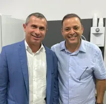 Imagem ilustrativa da imagem Rodrigo Neves anuncia aliança com Felipe Peixoto em Niterói