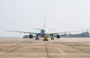 Imagem ilustrativa da imagem Sétimo avião com 66 brasileiros decola de Israel para o Brasil