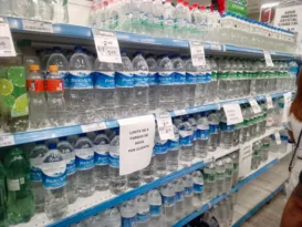 Imagem ilustrativa da imagem Supermercados reforçam estoques de água mineral nas prateleiras