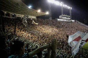 Imagem ilustrativa da imagem Vasco recebe o Fortaleza visando sair do Z-4