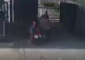 Imagem ilustrativa da imagem Vídeo mostra empresário levando tiro na nádega em motel; veja