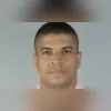 Homem teria disparado tiros enquanto candidato de outro partido participava de ato