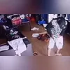 Imagem ilustrativa da imagem Bandido trapalhão atira na própria perna durante assalto; vídeo
