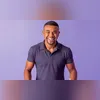 Davi Brito mostrou o resultado da sua lipoaspiração neste domingo