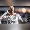 Vasco encara o Flamengo no jogo de volta das semifinais, neste sábado (08), às 17h45