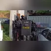 Imagem ilustrativa da imagem Homem mantém a namorada refém e é morto por atirador de elite