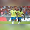 Com o resultado, o Brasil fecha a primeira fase com três vitórias