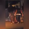 Vítima foi encontrada caída no chão com ferimentos causados por disparos de arma de fogo