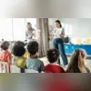 Imagem ilustrativa da imagem Sete mil vagas abertas em cursos gratuitos para professores no RJ