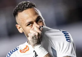 Neymar e outros dois são cortados da Seleção Brasileira